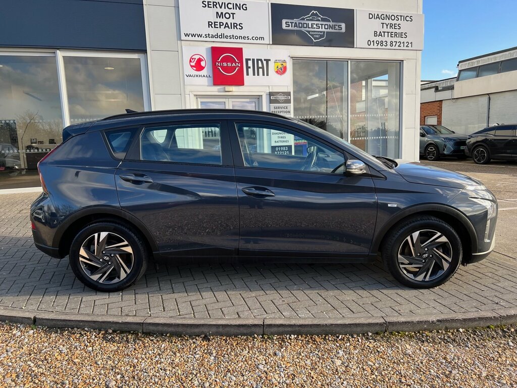 Hyundai Bayon 1.0 T-gdi Mhev Se Connect Suv Hybrid Ma Grey #3