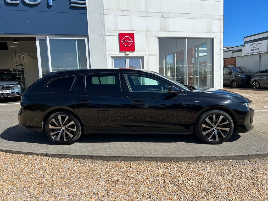 Peugeot 508 SW Gt-line 1.2 Puretech 130 Eat8 Black #3