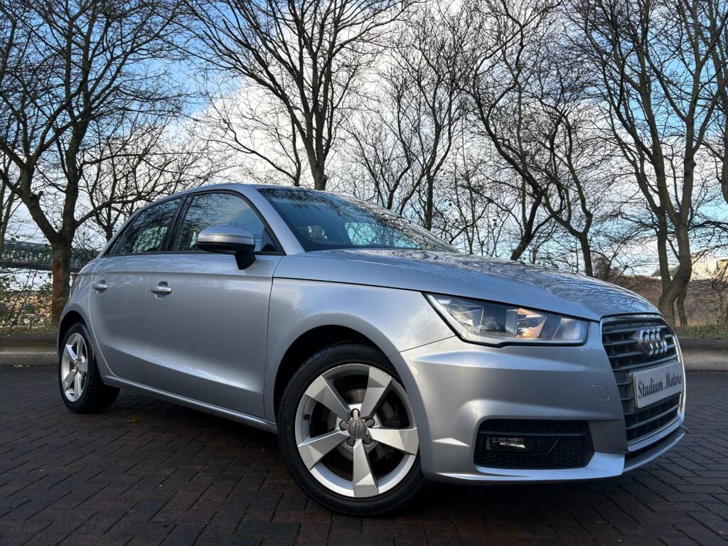 Audi A1 1.0 Tfsi Sport Sportback Euro 6 Ss PE67KKP Silver #3