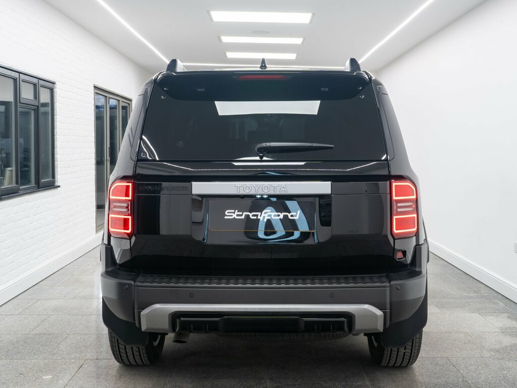 Toyota Land Cruiser 2.8D Invincible 4Wd Euro 6 Ss Lwb LJ74DVY Black #4