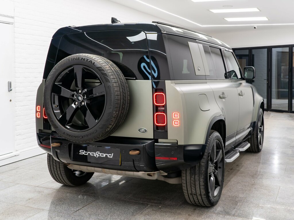 Land Rover Defender 110 2.0 P400e 15.4Kwh X-dynamic Hse Suv Plu GX23UXE Green #3
