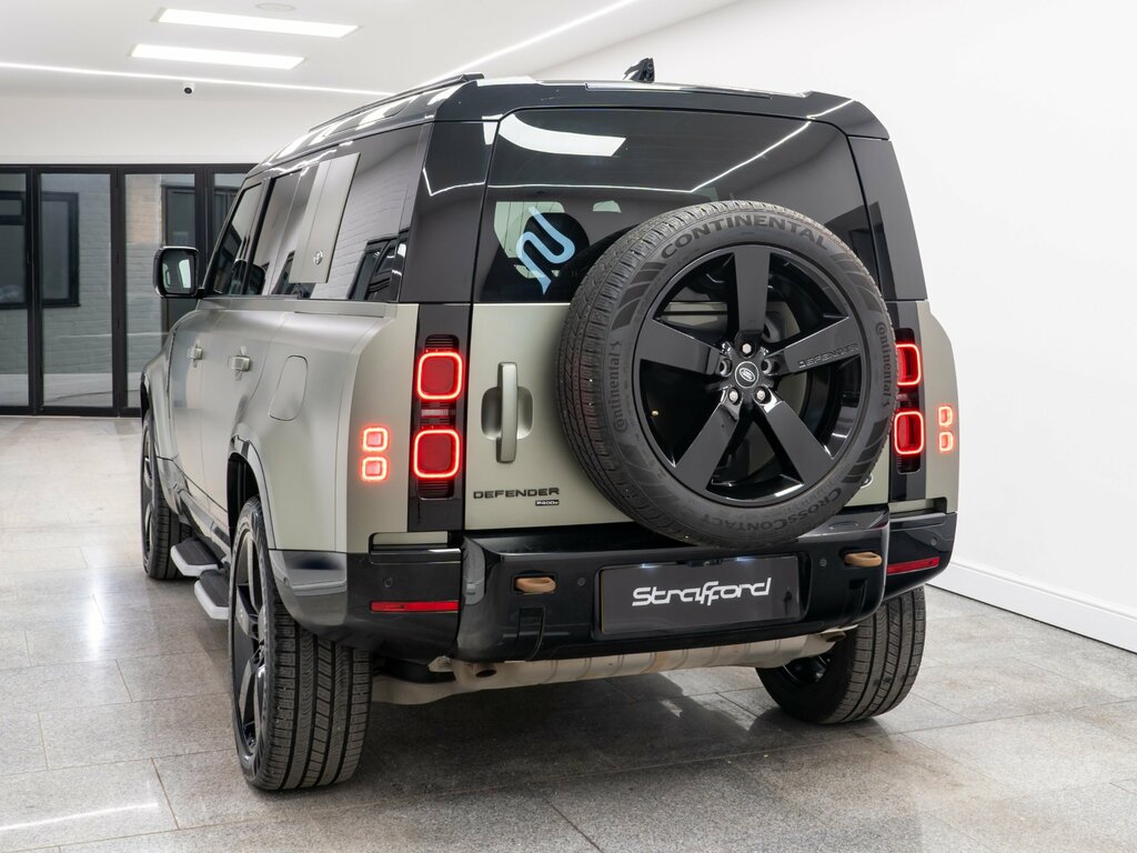 Land Rover Defender 110 2.0 P400e 15.4Kwh X-dynamic Hse Suv Plu GX23UXE Green #4