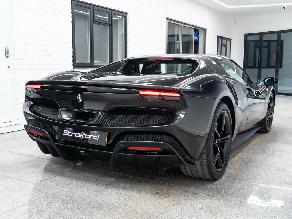 Ferrari 296 GTB 3.0T V6 7.45Kwh Coupe Plug-in Hybrid F1 Black #4