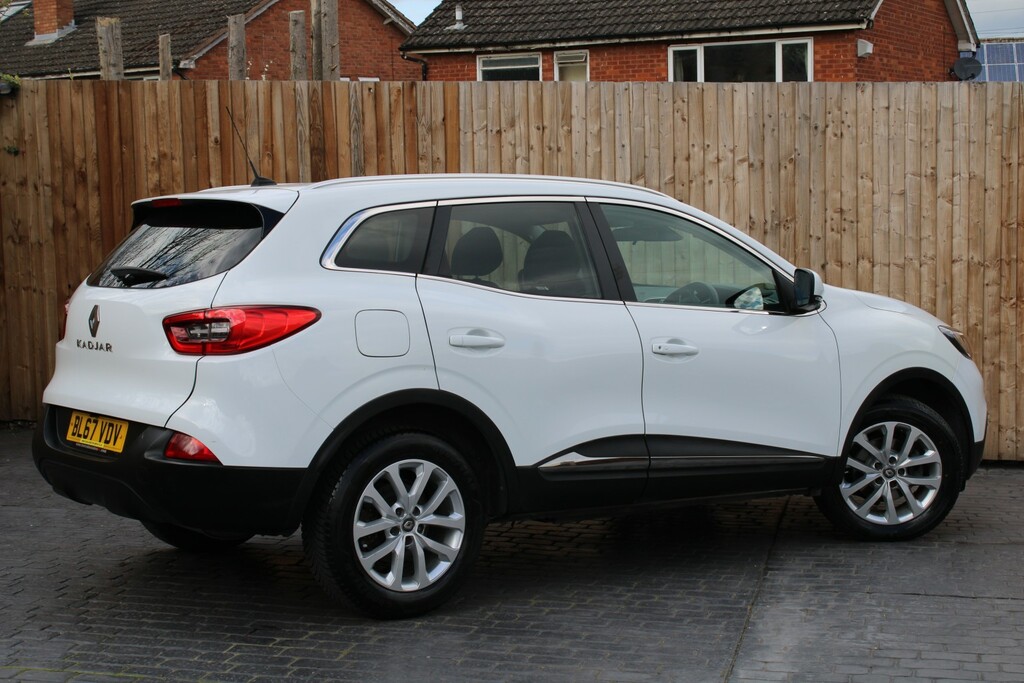 Renault Kadjar 1.2 Dynamique Nav Tce 130 2017 White #3