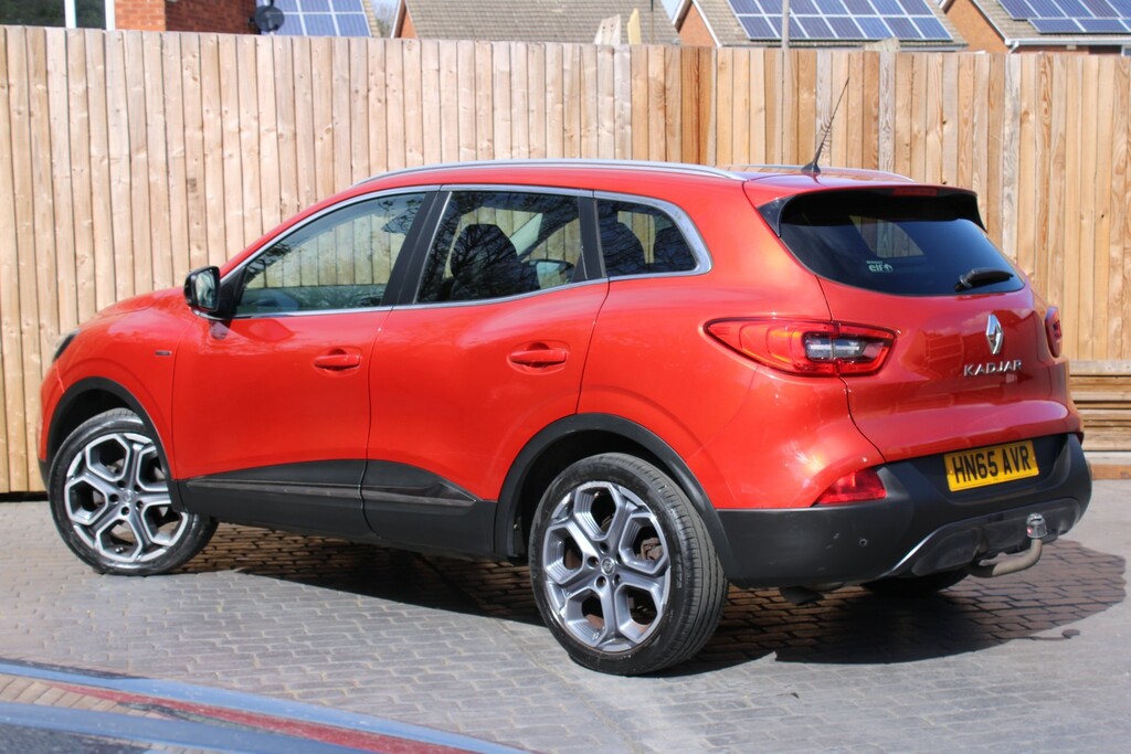 Renault Kadjar 1.6 Signature Nav Dci 130 2Wd 2015 Red #4