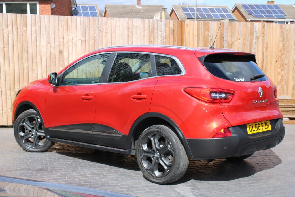 Renault Kadjar 1.5 Dynamique S Nav Dci 110 2016 GL66FZH Red #4