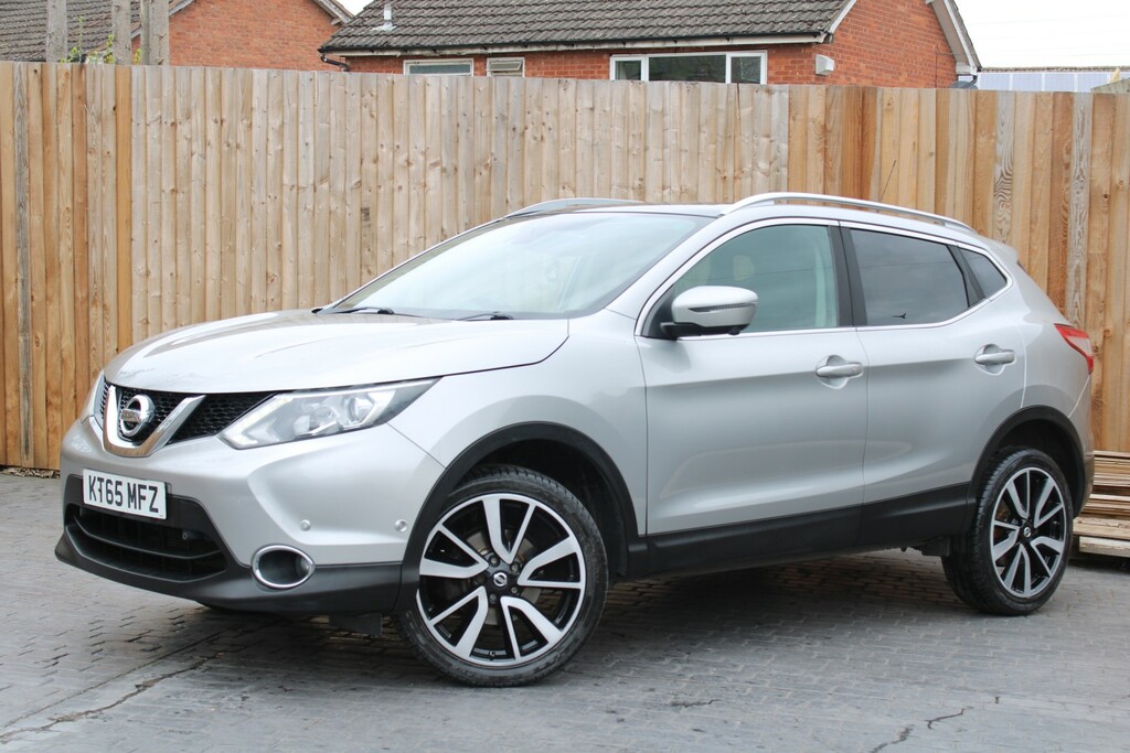 Nissan Qashqai 1.2 Dig-t Tekna 2016 Silver