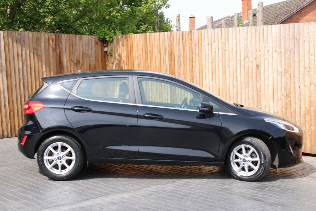 Ford Fiesta 1.1 Ti-vct Zetec 2018 ML18JEJ Black #5