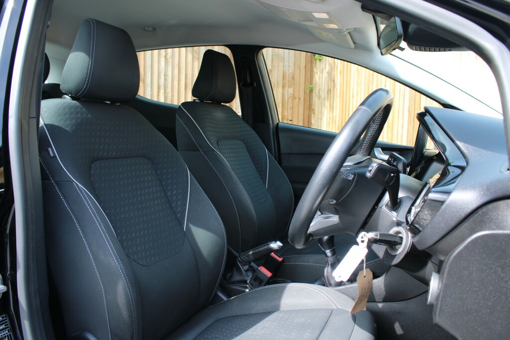 Ford Fiesta 1.1 Ti-vct Zetec 2018 ML18JEJ Black #6