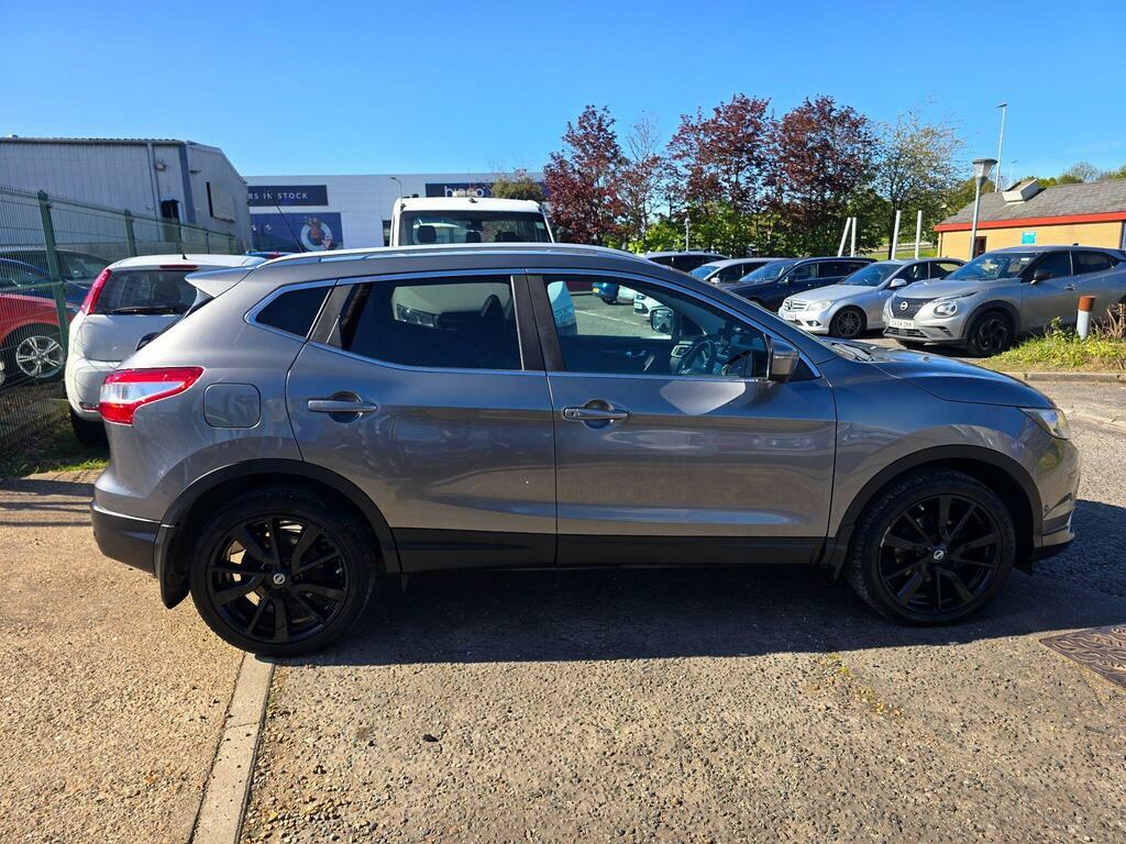 Nissan Qashqai 1.5 Dci Tekna 2Wd Euro 5 S S YT15TFN Grey #2