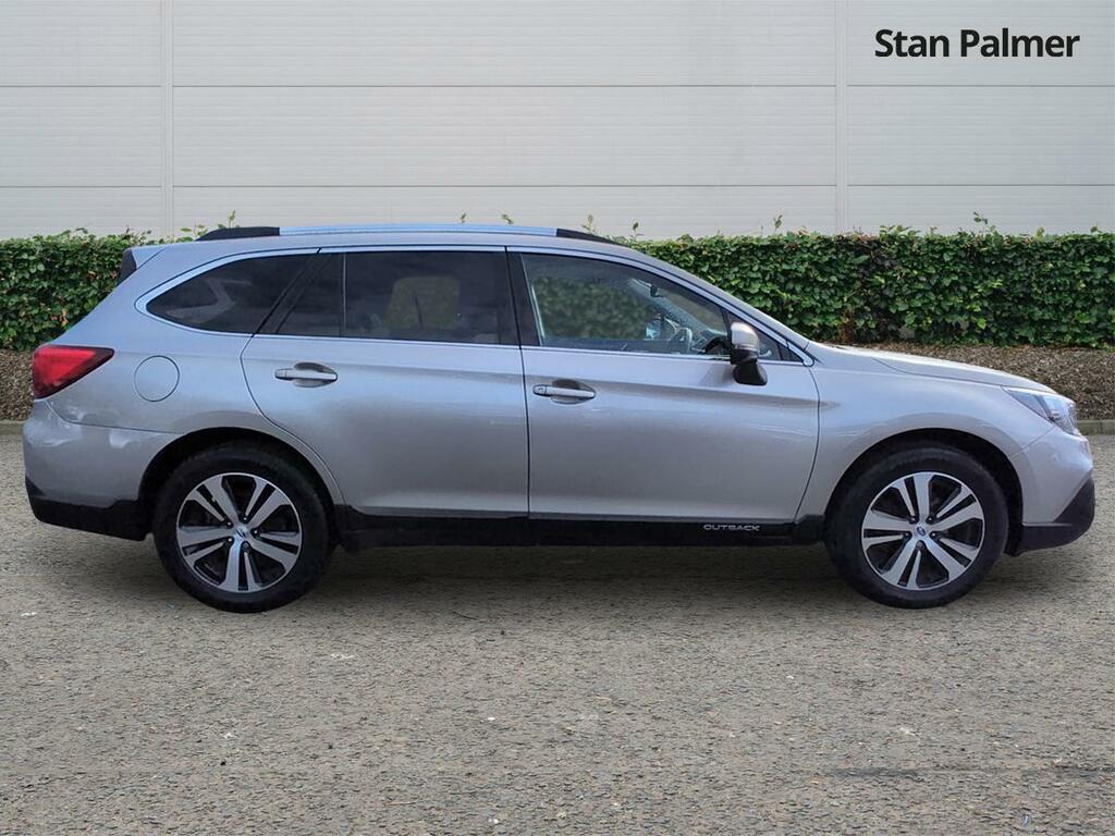 Subaru Outback 2.5I Se Premium Estate Lineartronic 4Wd Gold #2