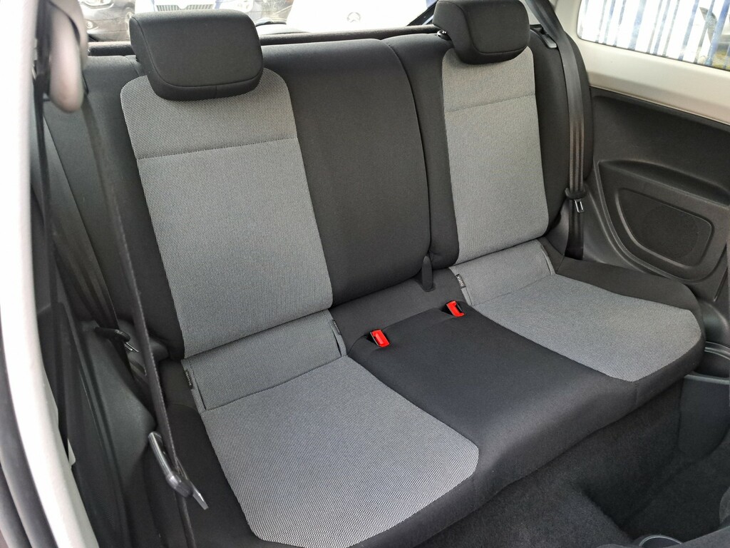 Skoda Citigo 1.0 Mpi Black Edition YD64XDL Black #5