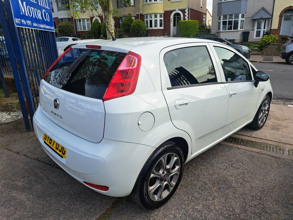 Fiat Punto 1.2 Punto 1.2 8V 69Hp Easy White #3
