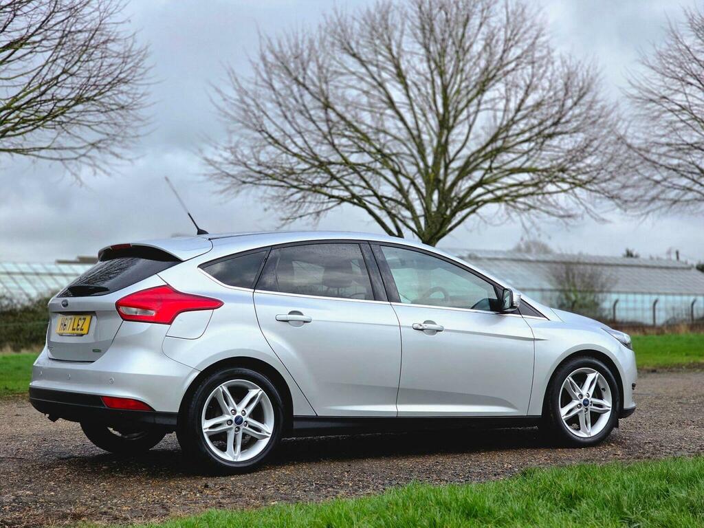 Ford Focus 1.0T Ecoboost Titanium Euro 6 Ss 201717 HG17LCZ Silver #4