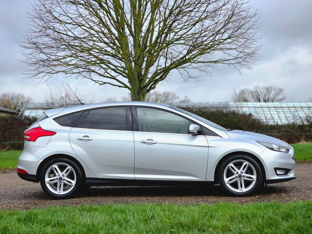 Ford Focus 1.0T Ecoboost Titanium Euro 6 Ss 201717 HG17LCZ Silver #3