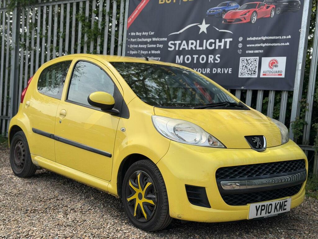 Peugeot 107 1.0 12V Urban Euro 4 Yellow