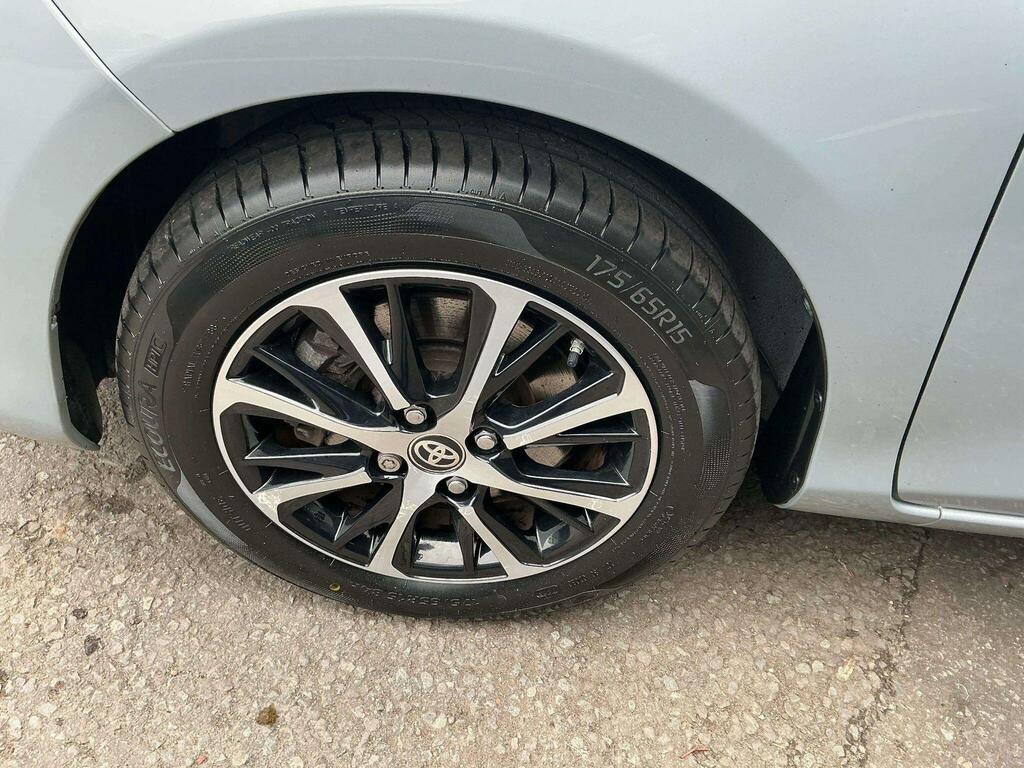 Toyota Yaris 1.5 Vvt-h Icon Tech E-cvt Euro 6 Ss PN69HNJ Grey #6