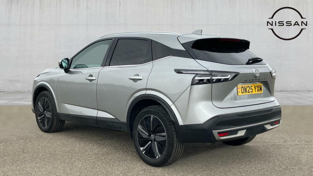 Nissan Qashqai 1.3 Dig-t Mhev Tekna Xtron Euro 6 Ss OW25YXM Silver #3