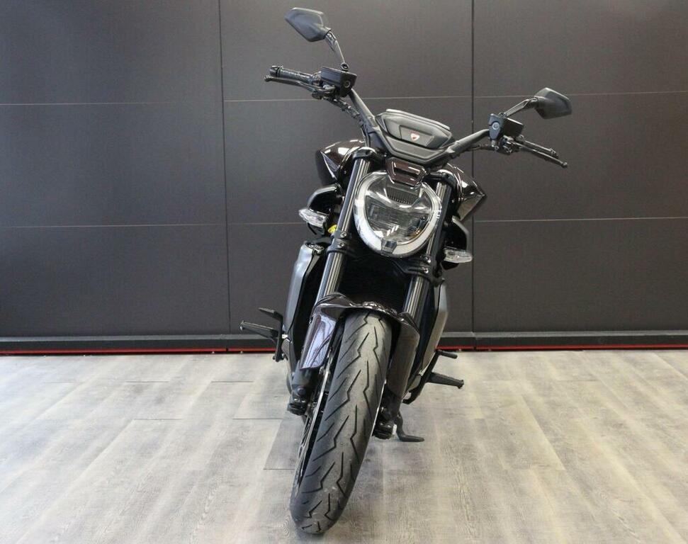 1158 Sport Cruiser Euro 5 FM75EWE Black #2
