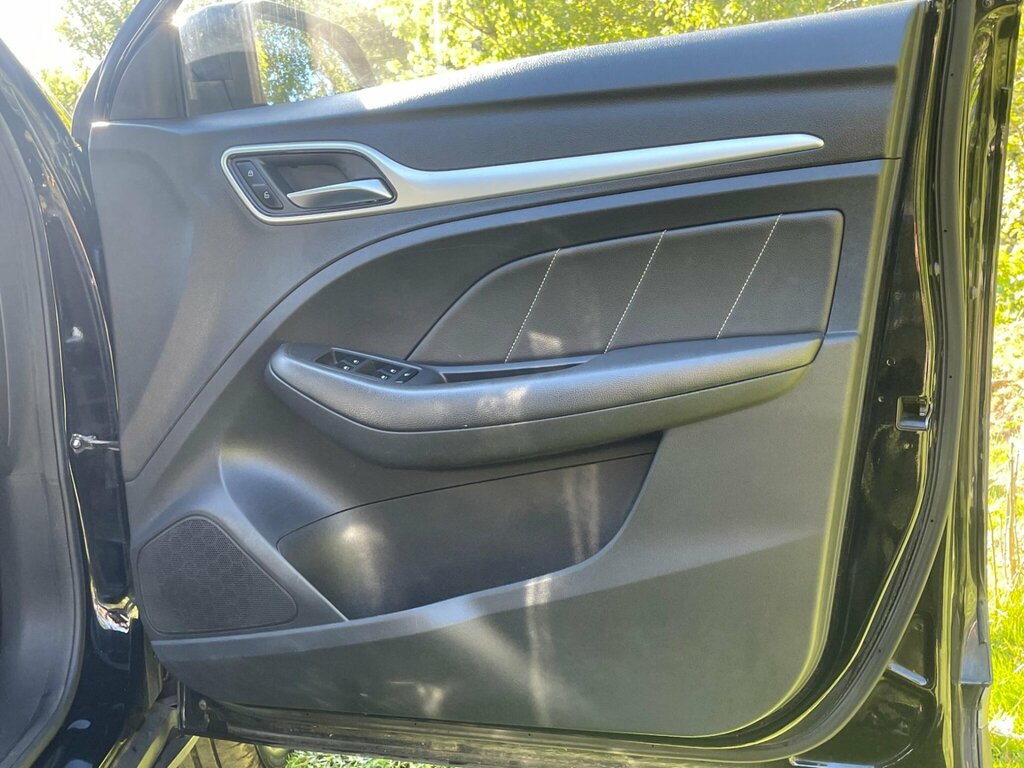 MG ZS 1.5 Vti-tech Exclusive Euro 6 Ss SJ19NGE Black #5