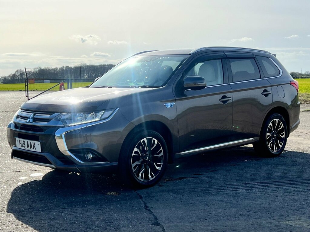 Mitsubishi Outlander 2.0H 12Kwh 5H Cvt 4Wd Euro 6 Ss H19AAK Brown #5