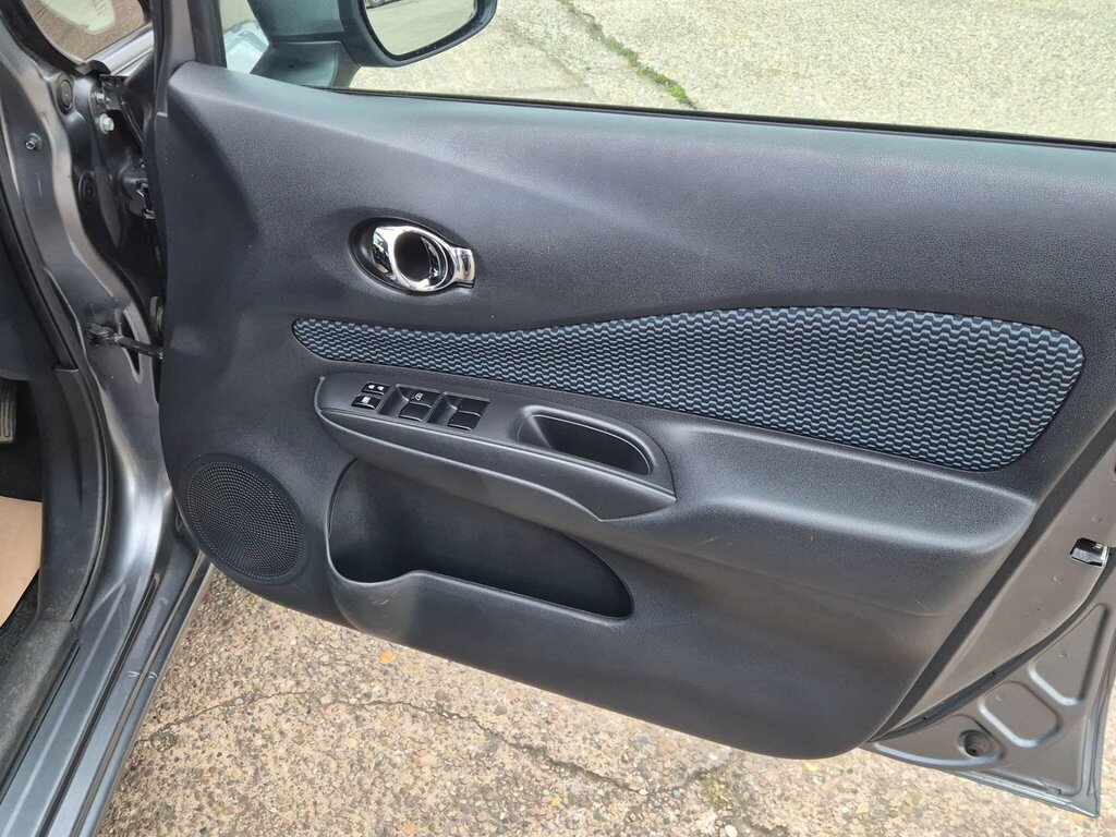 Nissan Note 1.2 12V Acenta Premium Euro 5 Ss YC15RYG Grey #4