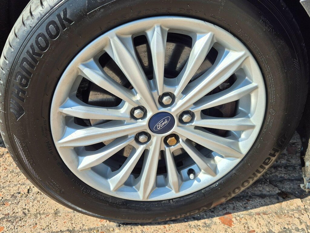 Ford Focus 1.0T Ecoboost Titanium Euro 6 Ss YE69JXS Grey #2