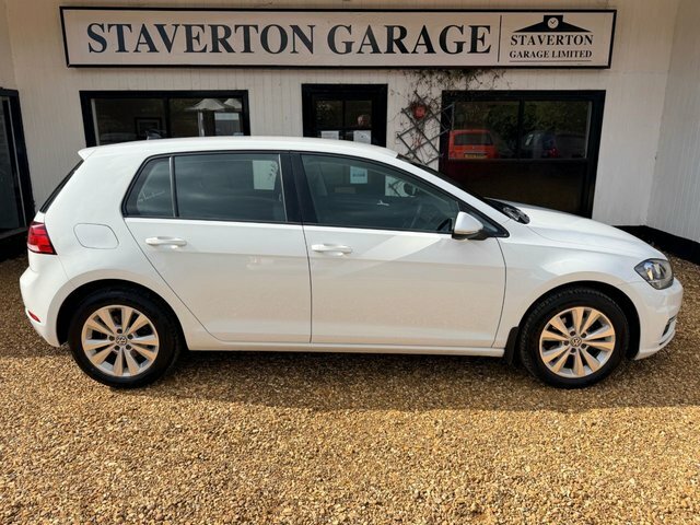 Volkswagen Golf 1.6 Tdi Bluemotion Tech Se Nav Hatchback Diese WN17PYF White #5