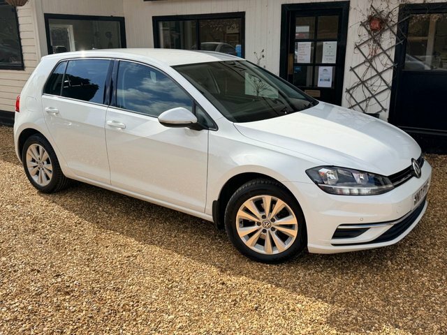 Volkswagen Golf 1.6 Tdi Bluemotion Tech Se Nav Hatchback Diese WN17PYF White #4