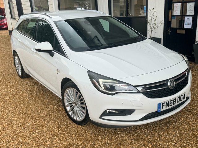 Vauxhall Astra 1.6 Cdti Ecotec Blueinjection Elite Nav Sports Tou White