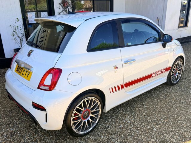 Abarth 595 1.4 T-jet Hatchback Euro 6 145 RK17CTY White #4