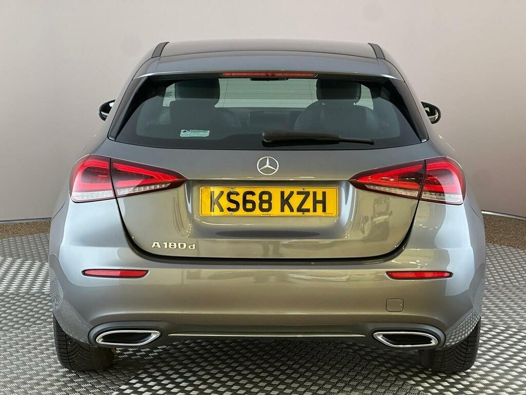 Mercedes-Benz A Class 1.5 A180d Sport 7G-dct Euro 6 Ss KS68KZH  #4