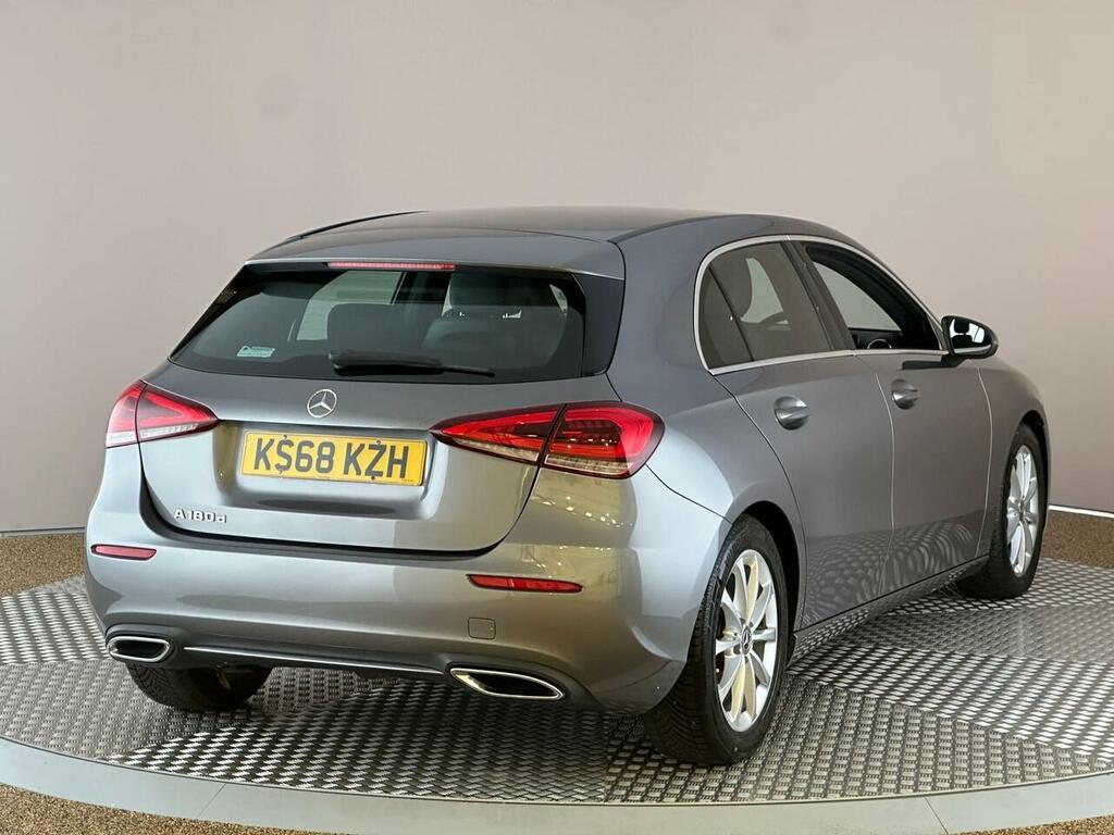 Mercedes-Benz A Class 1.5 A180d Sport 7G-dct Euro 6 Ss KS68KZH  #6