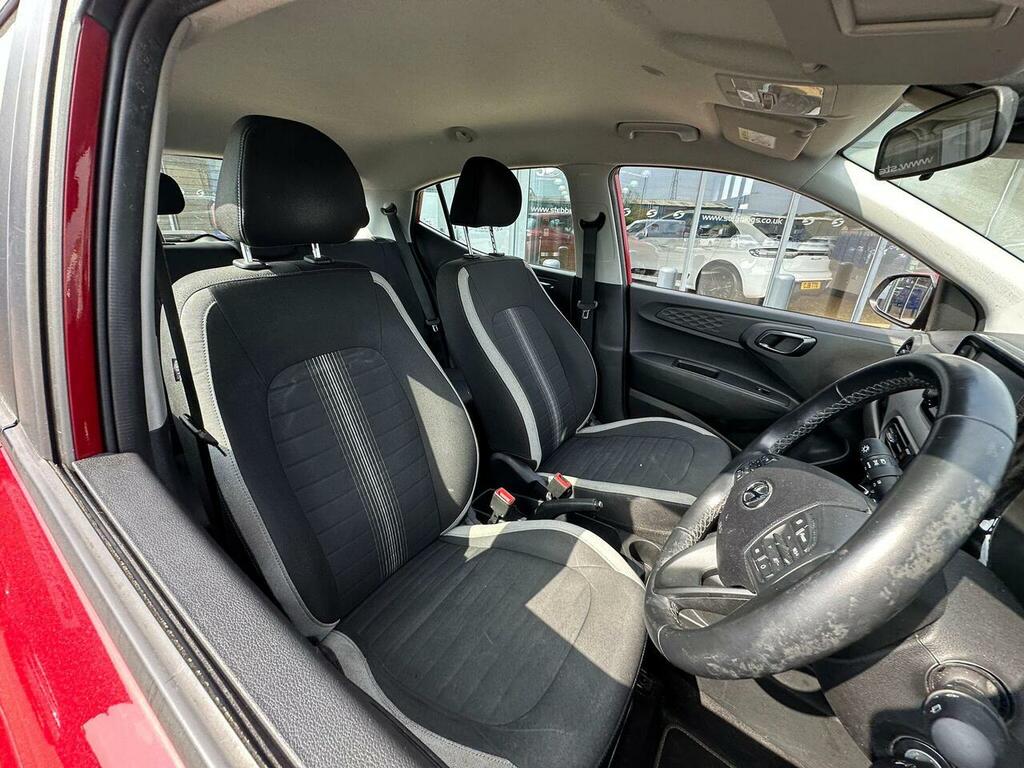 Hyundai I10 1.0 Se Connect Euro 6 Ss EJ22BYV Red #2