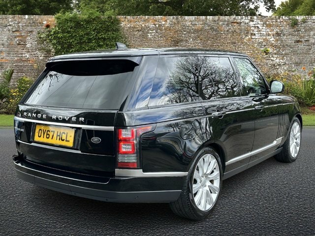 Land Rover Range Rover Td V6 Vogue Se OY67HCL Black #3