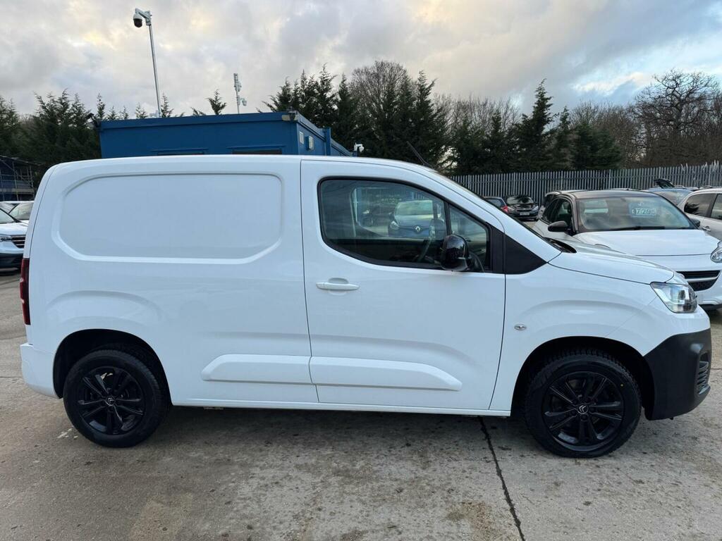 Citroen Berlingo Panel Van 1.5 Bluehdi 1000Driver M Pro Swb Euro 6 WF71NXA White #2