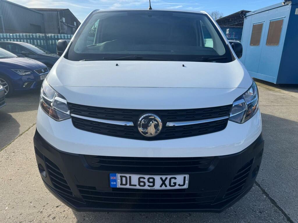 Vauxhall Vivaro Panel Van 1.5 Turbo D 2900 Edition L2 H1 Euro 6 S DL69XGJ White #3
