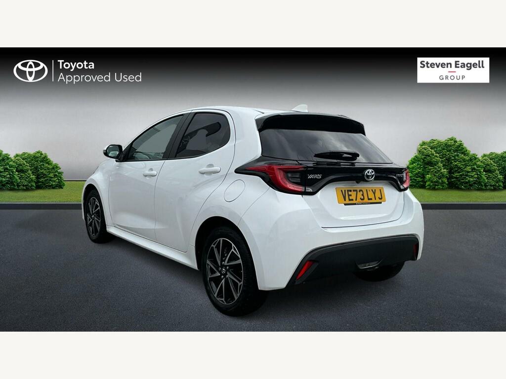 Toyota Yaris 1.5 Vvt-h Design E-cvt Euro 6 Ss VE73LYJ White #4