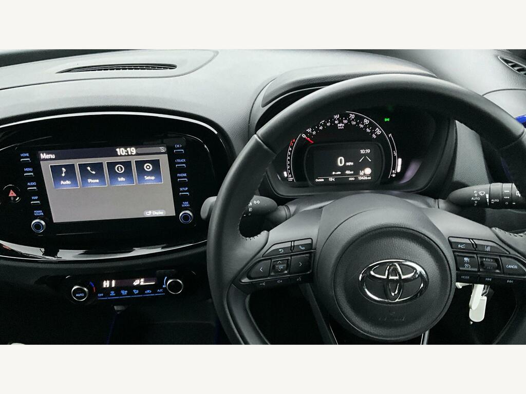 Toyota Aygo X 1.0 Vvt-i Edge Euro 6 Ss VK73DXS Blue #6