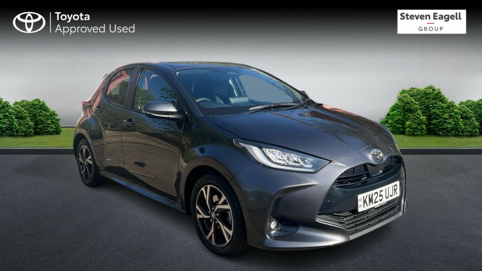 Toyota Yaris 1.5 Vvt-h Design E-cvt Euro 6 Ss Grey