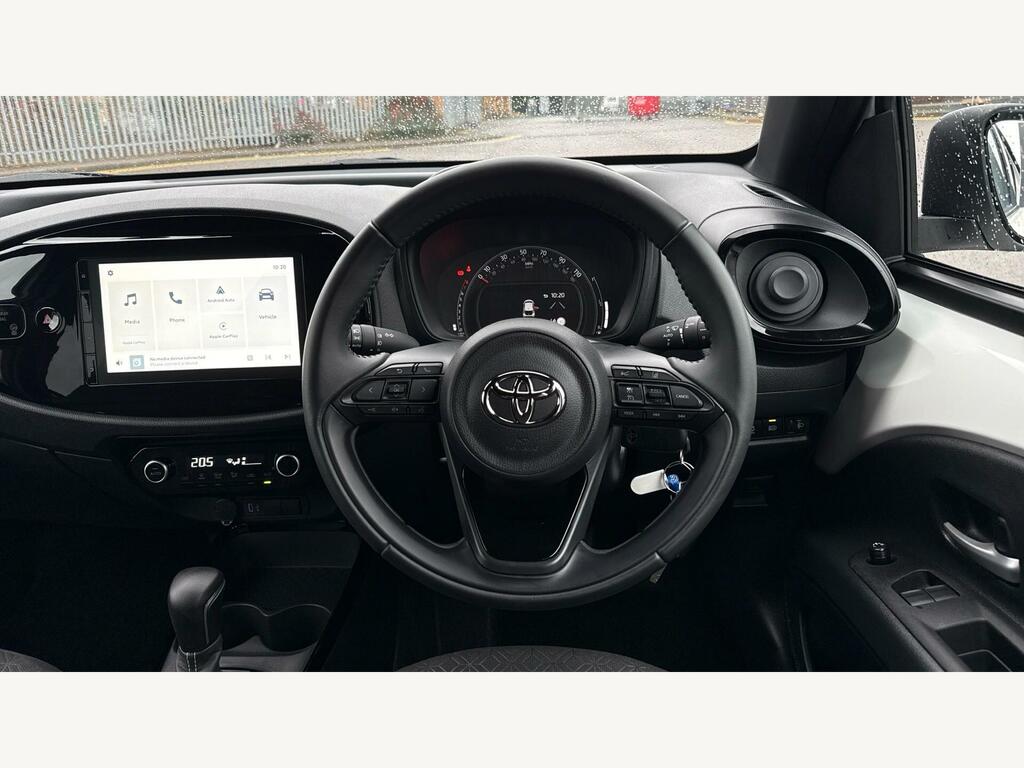 Toyota Aygo X 1.0 Vvt-i Edge X-shift Euro 6 Ss EJ74TKF White #6