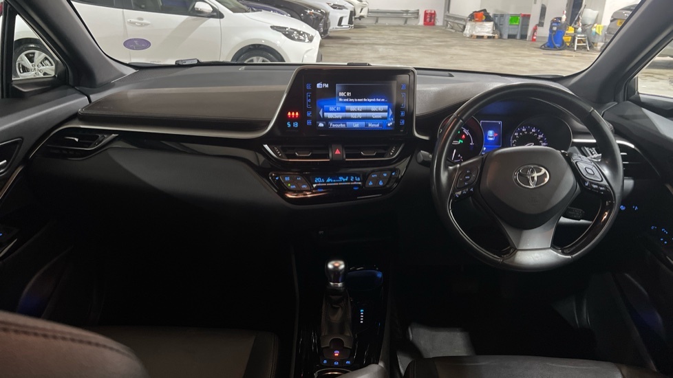 Toyota C-Hr 1.8 Vvt-h Excel Cvt Euro 6 Ss MK68JWZ White #5