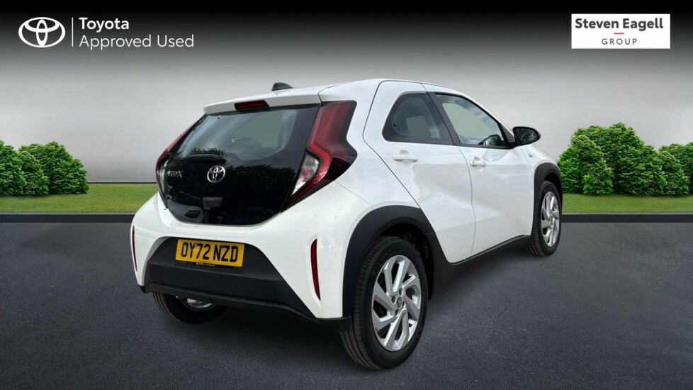 Toyota Aygo X 1.0 Vvt-i Pure Euro 6 Ss OY72NZD White #2