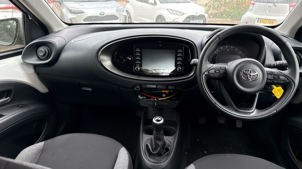 Toyota Aygo X 1.0 Vvt-i Pure Euro 6 Ss OY72NZD White #6