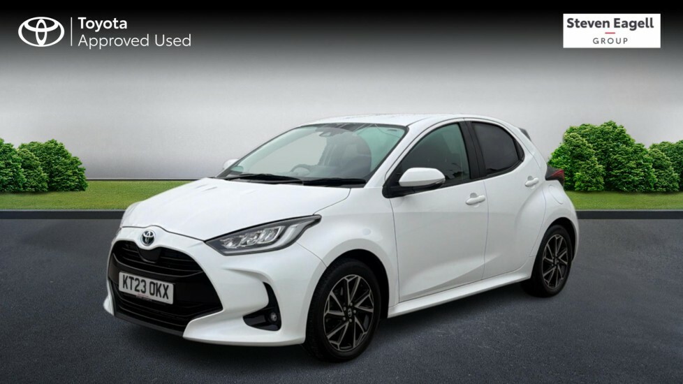Toyota Yaris 1.5 Vvt-h Design E-cvt Euro 6 Ss KT23OKX White #3
