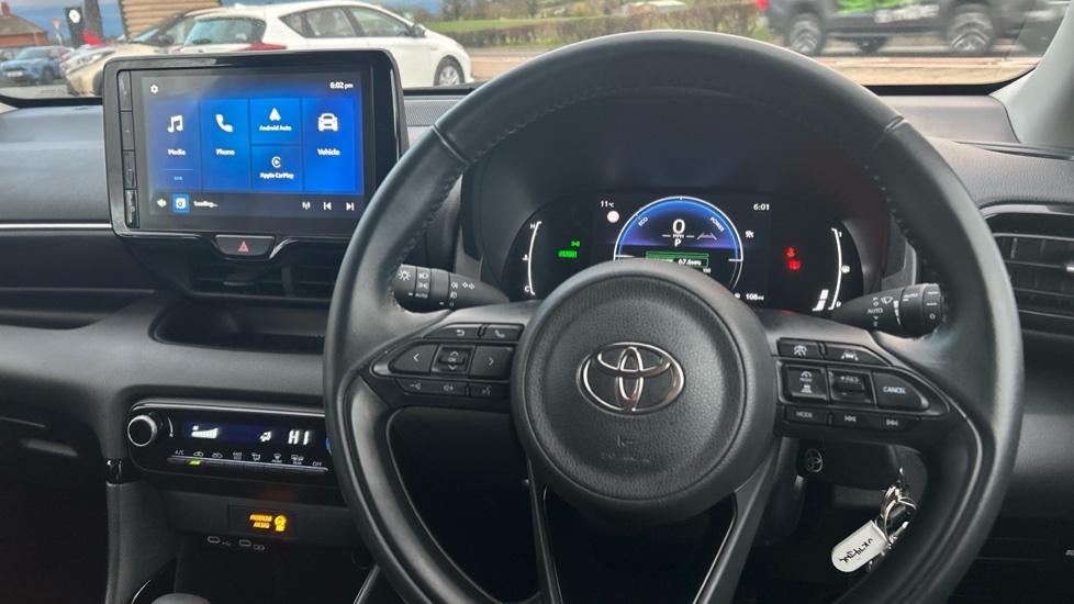 Toyota Yaris 1.5 Vvt-h Design E-cvt Euro 6 Ss VK74JNL Blue #6