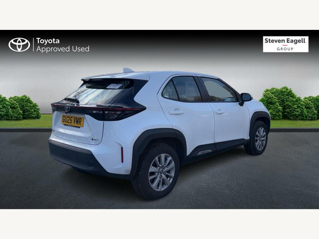 Toyota Yaris Cross 1.5 Vvt-h Icon E-cvt Euro 6 Ss GU25VMR White #2