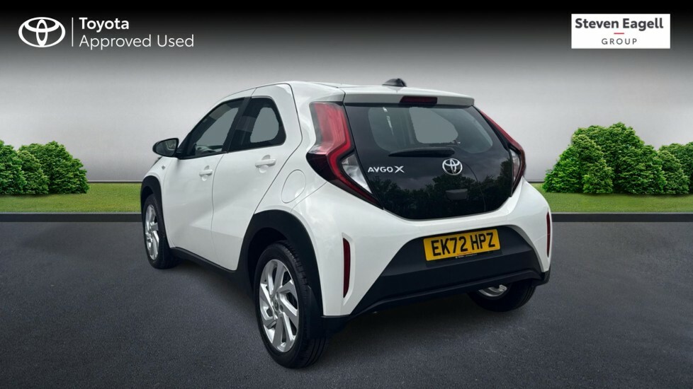 Toyota Aygo X 1.0 Vvt-i Pure Hatchback Euro 6 EK72HPZ White #5