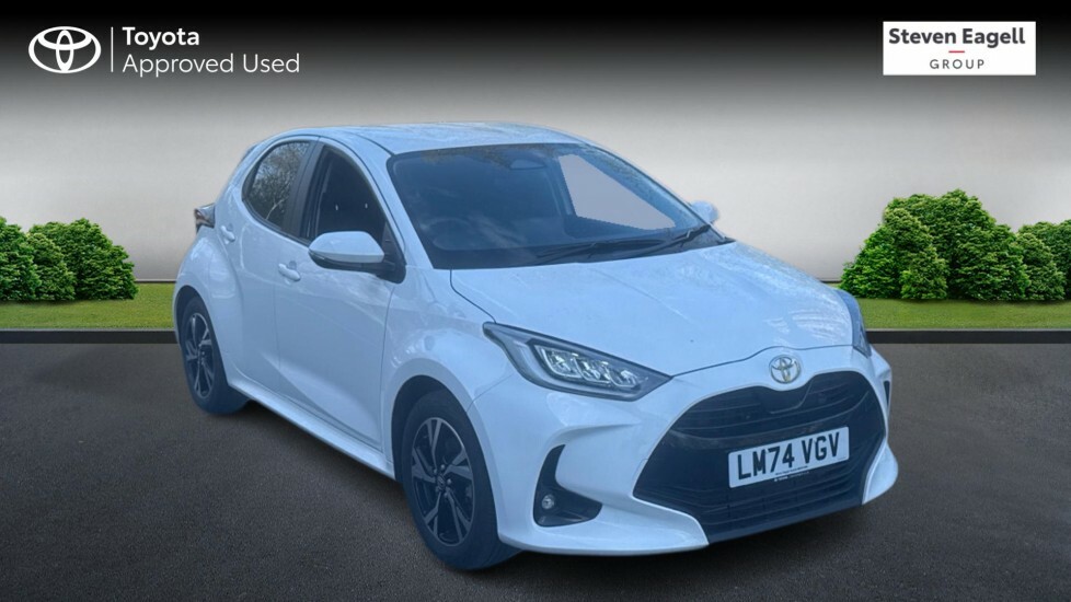 Toyota Yaris 1.5 Vvt-h Design Hatchback Hybrid E-cvt White