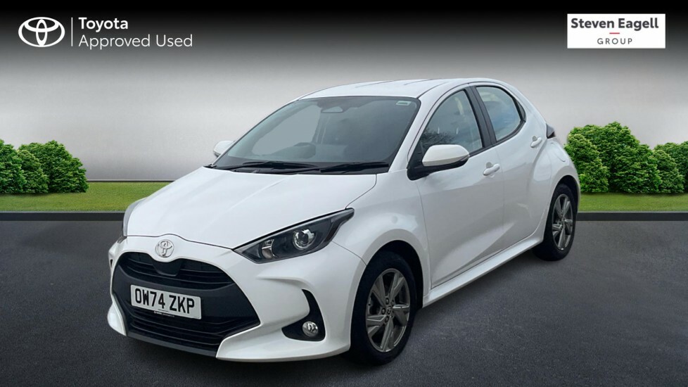 Toyota Yaris 1.5 Vvt-h Icon E-cvt Euro 6 Ss OW74ZKP White #3